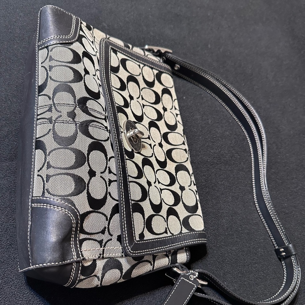 Coach handbag